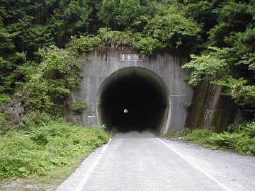 畑山奥西川林道