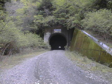 大木屋小石川林道