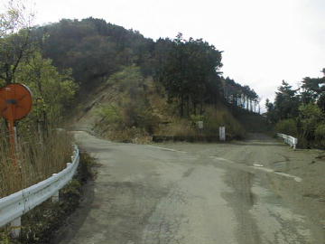野間殿川内林道