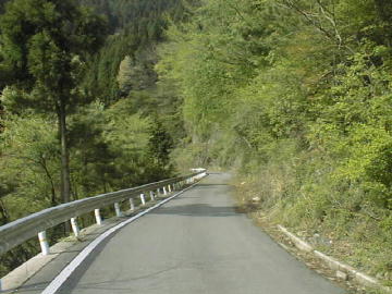 野間殿川内林道