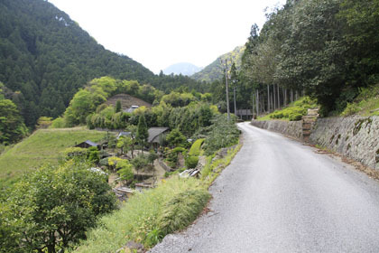 宇筒舞林道・中津尾林道