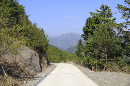 奥白髪林道