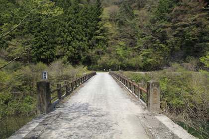 奥南川林道