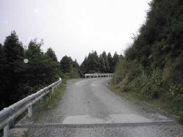雪彦峰山林道