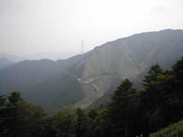 雪彦峰山林道