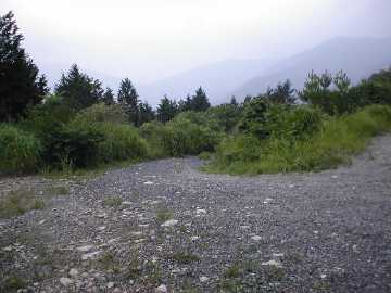 馬小屋林道